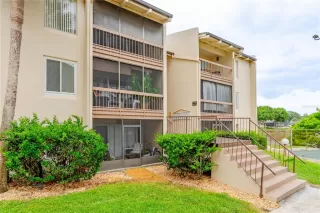 Photo #1: O6412418 Listing