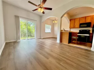 Photo #6: O6412459 Listing 