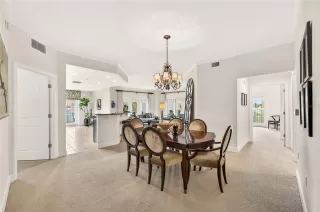 Photo #5: O6412500 Listing