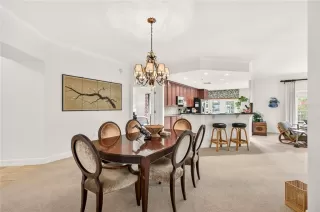 Photo #6: O6412500 Listing
