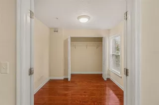 Photo #6: O6412515 Listing 