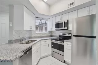 Photo #5: O6412520 Listing 