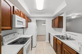 Photo #5: O6412525 Listing