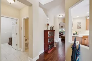 Photo #4: O6412723 Listing