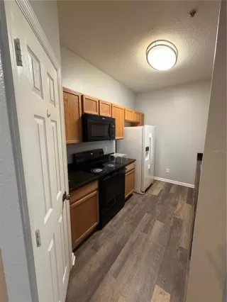 Photo #4: O6412778 Listing