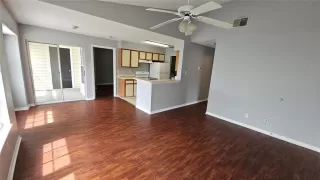 Photo #3: O6412817 Listing