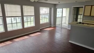 Photo #4: O6412817 Listing