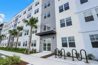 Photo #3: O6412939 Listing