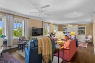 Photo #3: O6413153 Listing