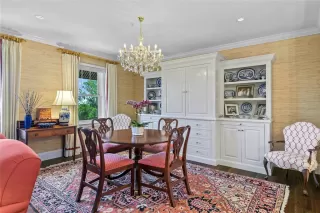 Photo #5: O6413153 Listing