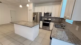 Photo #3: O6413208 Listing 