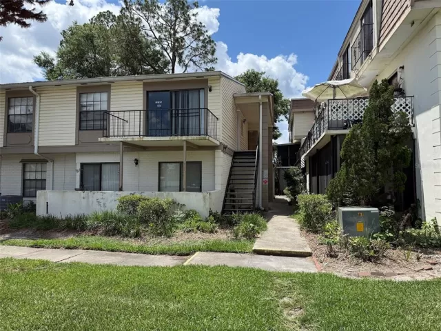 MLS: O6413214 Condo For Sale