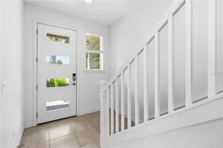Photo #3: O6413229 Listing