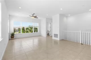 Photo #6: O6413229 Listing