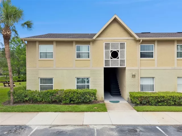 MLS: O6413260 Condo For Sale