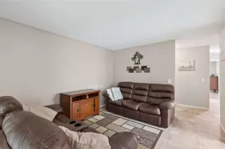 Photo #2: O6413260 Listing