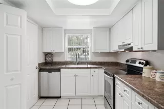 Photo #6: O6413260 Listing