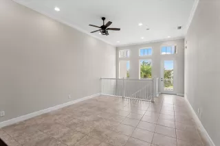 Photo #6: O6413335 Listing