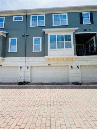 Photo #3: O6413367 Listing