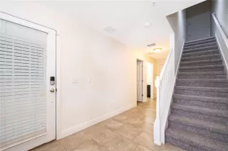Photo #2: O6413589 Listing 