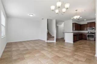 Photo #5: O6413649 Listing 