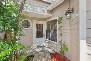 Photo #5: O6413857 Listing