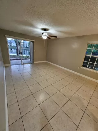 Photo #3: O6414455 Listing 