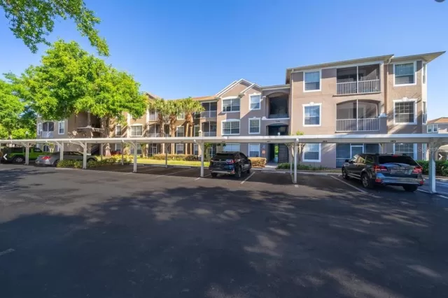 MLS: O6414518 Condo For Sale
