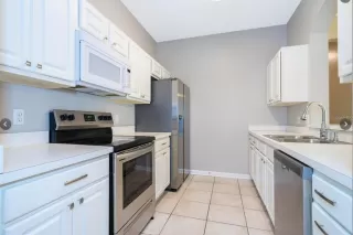 Photo #3: O6414518 Listing