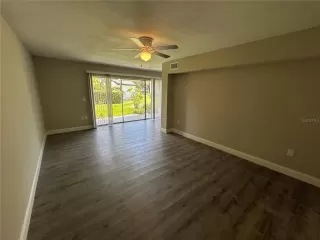 Photo #3: O6414623 Listing