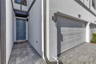 Photo #1: O6414665 Listing