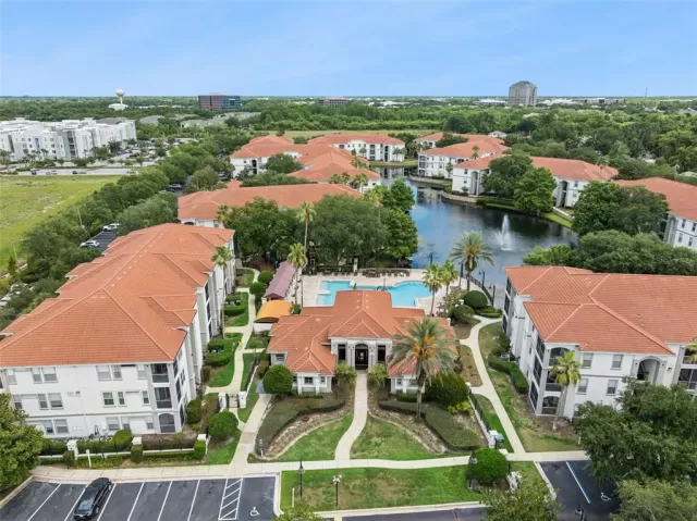 MLS: O6414724 Condo For Sale