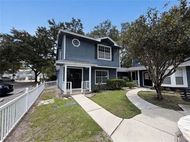 MLS: O6414738 Condo For Sale