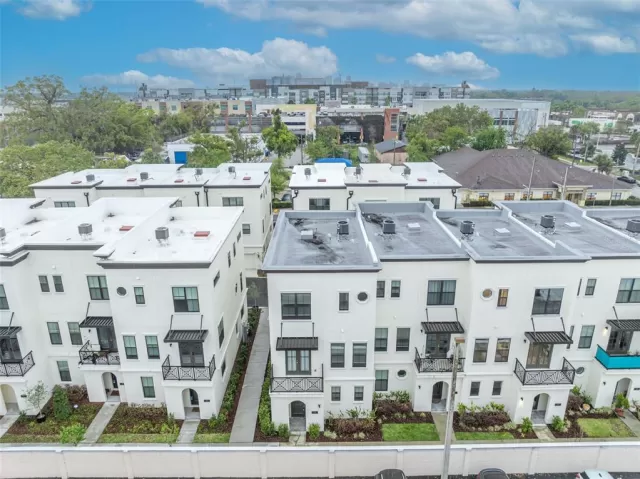 MLS: O6414745 Condo For Sale