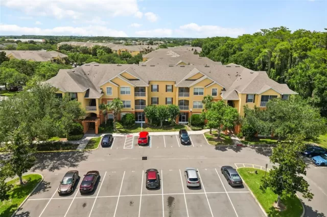 MLS: O6414765 Condo For Sale