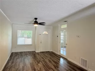 Photo #5: O6414772 Listing