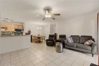 Photo #4: O6414815 Listing 