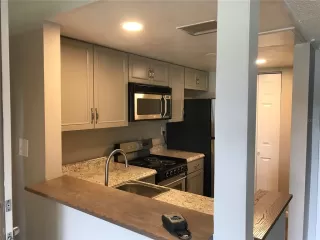 Photo #5: O6414881 Listing