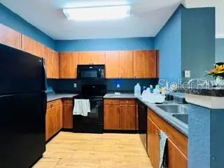 Photo #1: O6414883 Listing