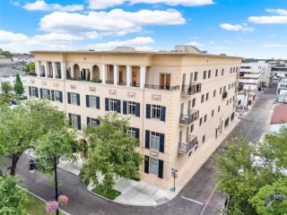 Browse active condo listings in THE LANDMARK