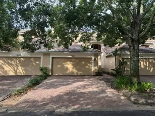 Photo #1: O6414928 Listing