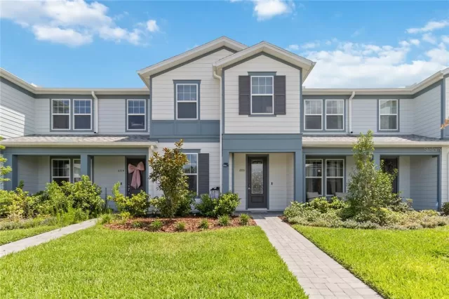 MLS: O6415040 Condo For Sale