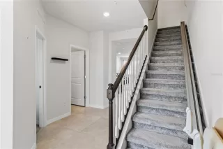 Photo #5: O6415040 Listing