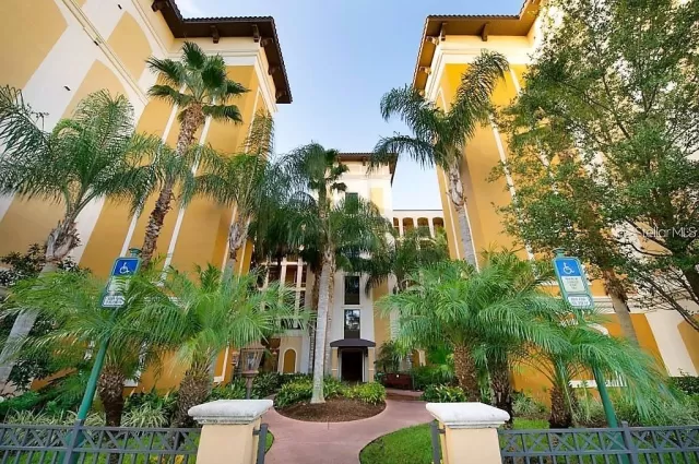 MLS: O6415402 Condo For Sale
