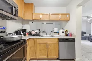 Photo #2: O6415444 Listing
