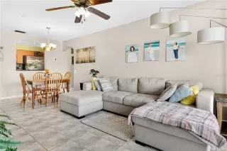Photo #2: O6415535 Listing