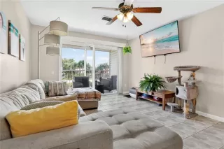 Photo #4: O6415535 Listing
