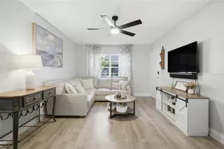 Photo #6: O6415554 Listing