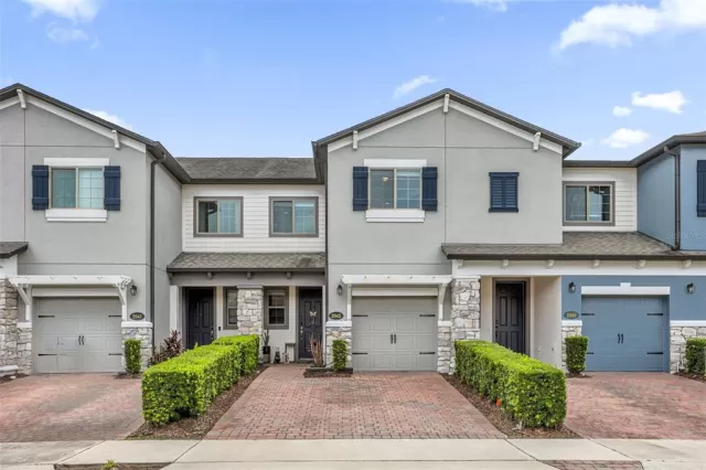 MLS: O6415701 Condo For Sale