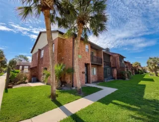 Photo #1: O6415722 Listing